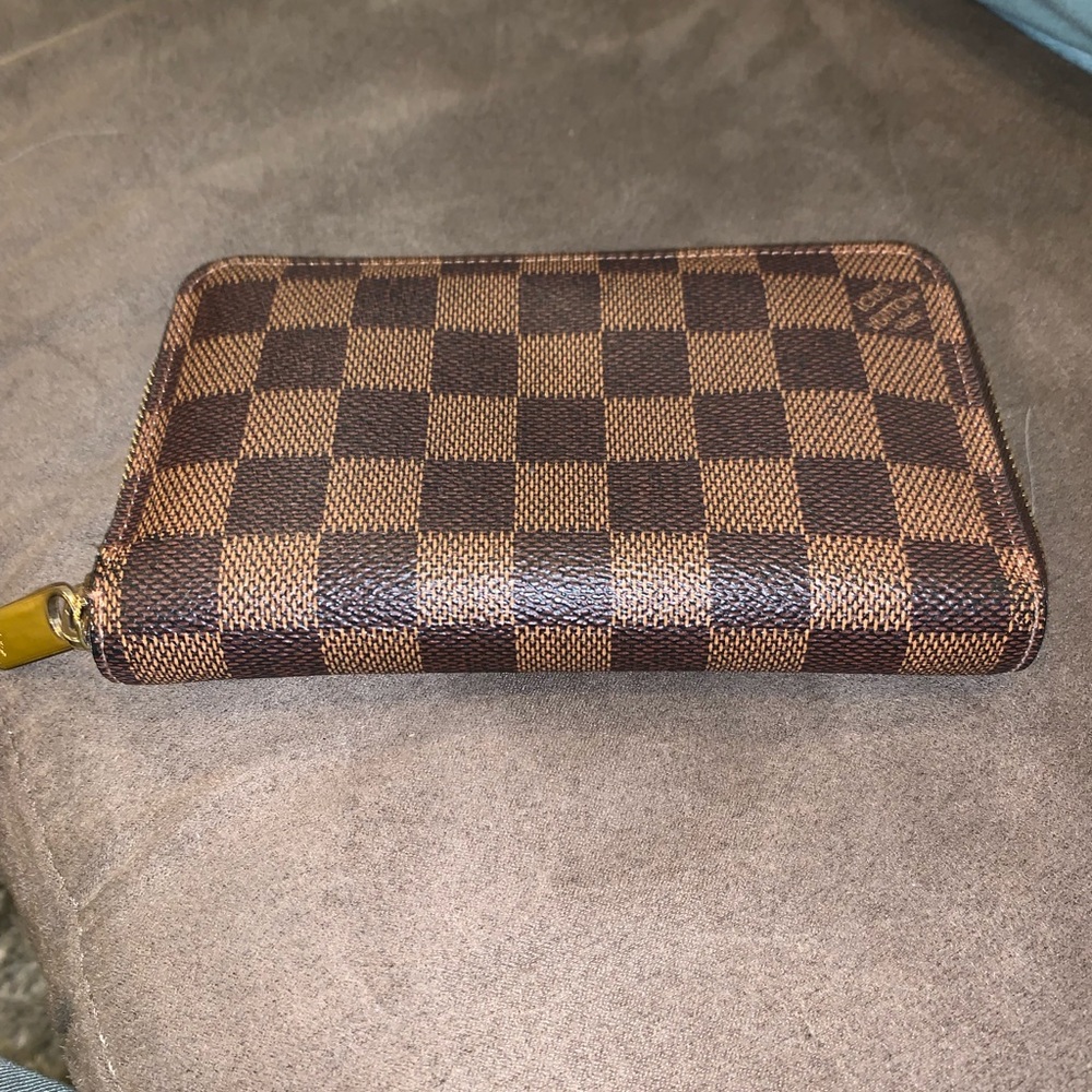 ORIGINAL Louis Vuitton ZIP Wallet